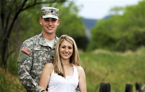 dating a army officer